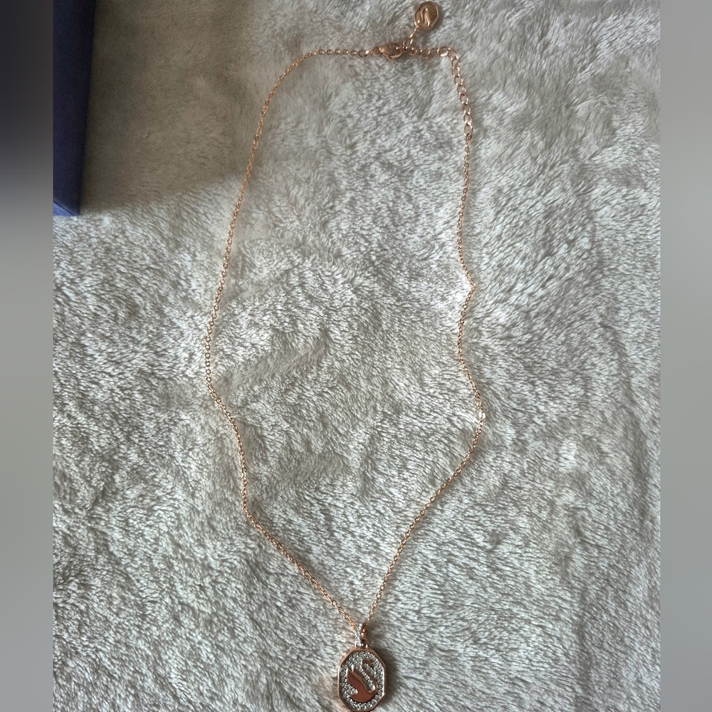 Swarovski Swan Necklace - Picture 10 of 12